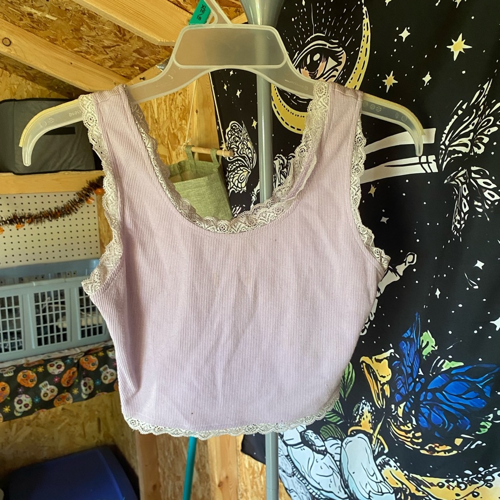 light purple tank top